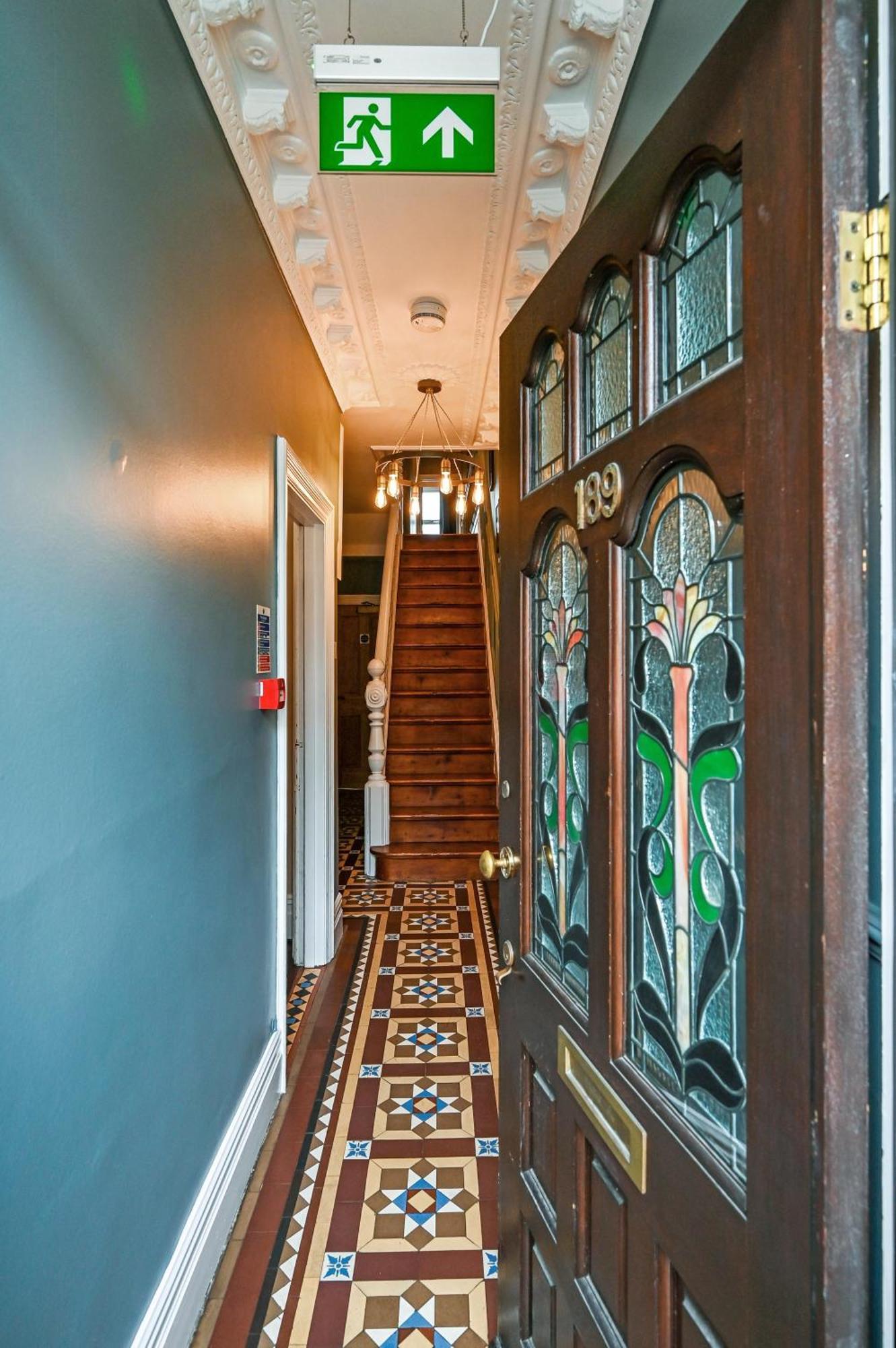 Beautiful Townhouse, Great Location - Pet Friendly Βίλα Κάρντιφ Εξωτερικό φωτογραφία