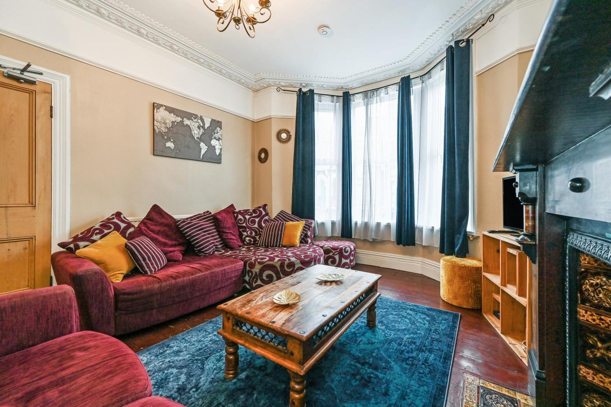 Beautiful Townhouse, Great Location - Pet Friendly Βίλα Κάρντιφ Εξωτερικό φωτογραφία